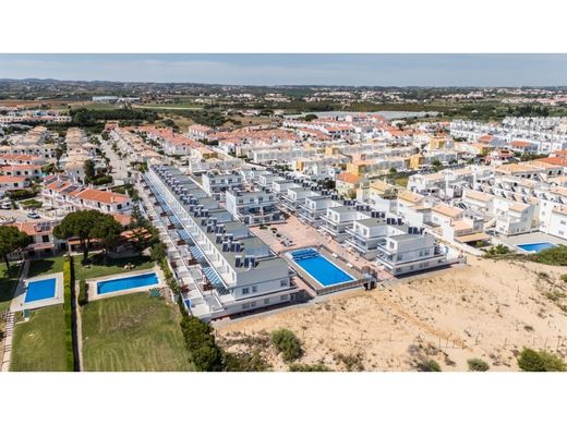 Luxury Apartment for sale in Vila Real de Santo António, 550 000 €, Photo 6