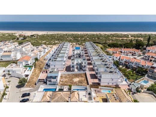 Luxury Apartment for sale in Vila Real de Santo António, 550 000 €, Photo 5