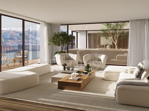 Luxury Apartment for sale in Vila Nova de Gaia, 620 000 €, Photo 5