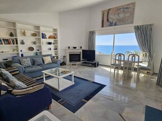 Appartement de luxe à vendre à Estepona, 865 000 €, Photo 2