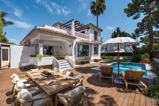 Maison de luxe à vendre à Marbella, 2 150 000 €, Photo 1