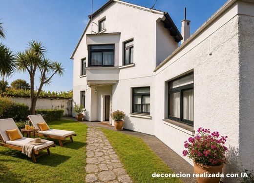 Luxury House for sale in A Coruña, 950 000 €, Photo 1