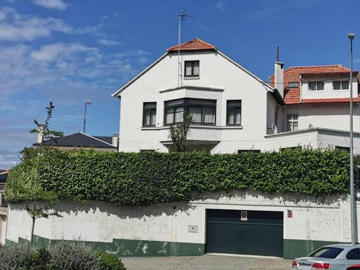 Maison de luxe à vendre à A Coruña, 950 000 €, Photo 2