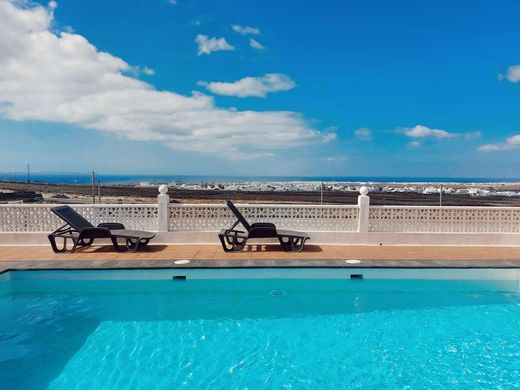 Luxury House for sale in Tahiche, 575 000 €, Photo 7