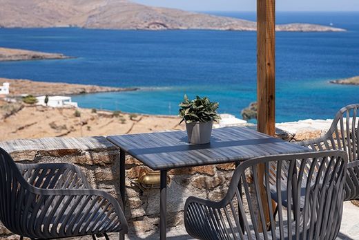 Luxury House for sale in Kýthnos, 1 950 000 €, Photo 1
