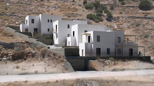 Luxury House for sale in Páros, 430 000 €, Photo 1