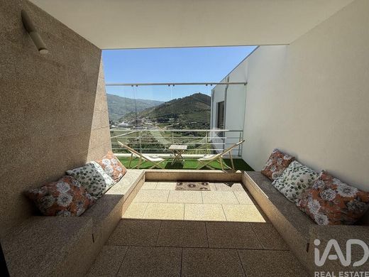 Maison de luxe à vendre à Cestaço, 1 500 000 €, Photo 5