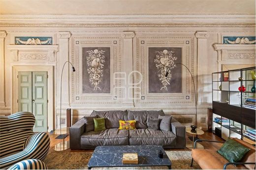 Luxury Apartment for sale in Lonato, 895 000 €, Photo 4