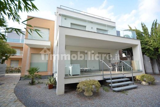 Appartement de luxe à vendre à Diano Marina, 650 000 €, Photo 4