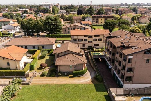 Maison de luxe à vendre à Cesate, 680 000 €, Photo 7