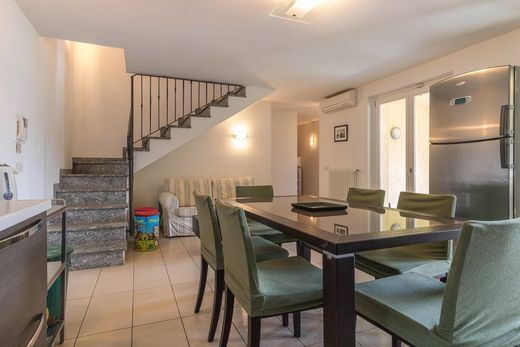 Maison de luxe à vendre à Menaggio, 1 090 000 €, Photo 4