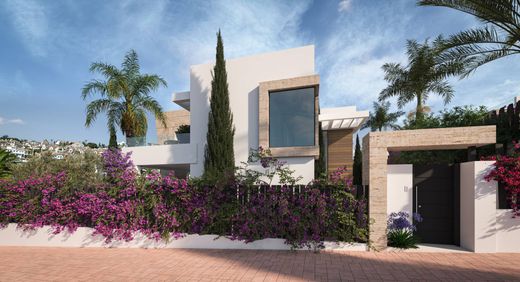 Maison de luxe à vendre à Marbella, 1 950 000 €, Photo 2