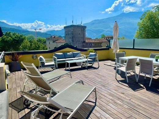 Luxury Apartment for sale in Riva Del Garda, 2 000 000 €, Photo 5