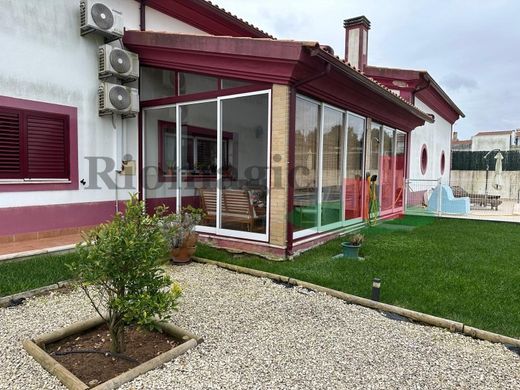 Luxury House for sale in Rio Maior, 490 000 €, Photo 3