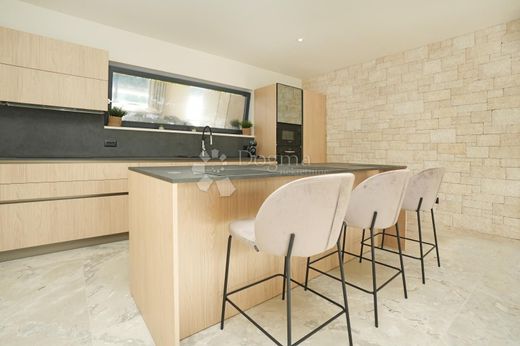 Maison de luxe à vendre à Sveti Petar U Šumi, 1 250 000 €, Photo 7
