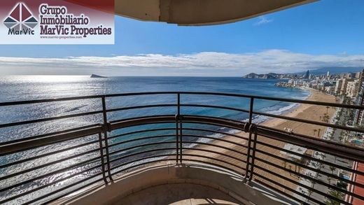 Luxury Apartment for sale in Benidorm, 530 000 €, Photo 1