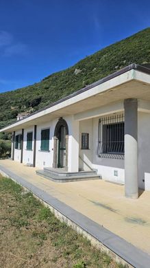 Luxury House for sale in Moneglia, 1 500 000 €, Photo 2