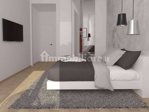 Luxury Apartment for sale in Milan, 660 000 €, Photo 4