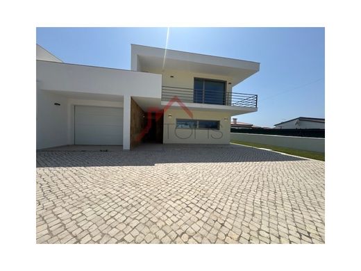 Luxury House for sale in Sintra, 850 000 €, Photo 1