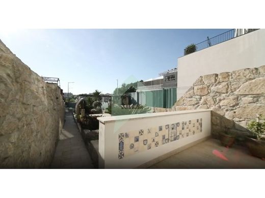 Luxury Apartment for sale in Porto, 414 000 €, Photo 3