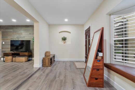 Luxury House for sale in Hollywood, 621 328 €, Photo 4