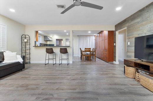 Luxury House for sale in Hollywood, 621 328 €, Photo 5