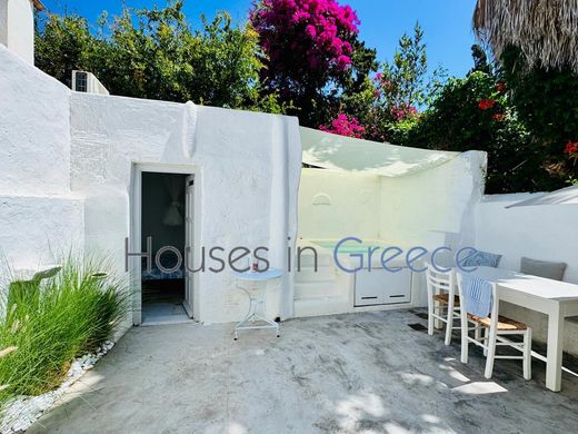 Maison de luxe à vendre à Páros, 580 000 €, Photo 2