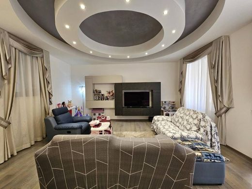 Luxury Apartment for sale in Siena, 1 000 000 €, Photo 6