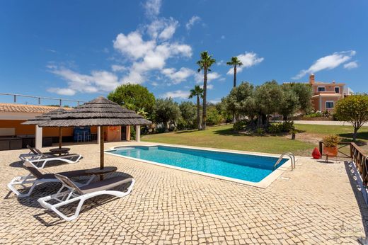 Luxury House for sale in Santa Bárbara de Nexe, 1 300 000 €, Photo 1