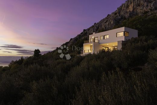 Luxury House for sale in Dugi Rat, 1 850 000 €, Photo 2