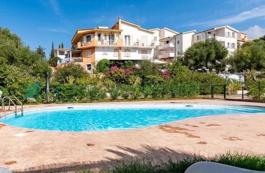 Luxury Apartment for sale in Badesi, 690 000 €, Photo 1