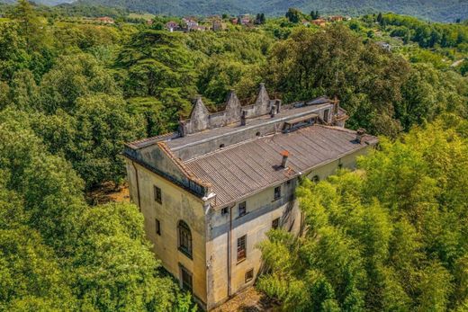 Luxury House for sale in Fivizzano, 1 700 000 €, Photo 2