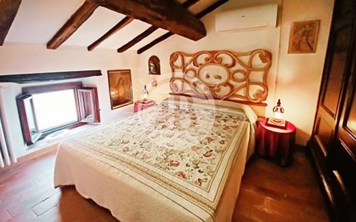 Luxury House for sale in Lucca, 690 000 €, Photo 7