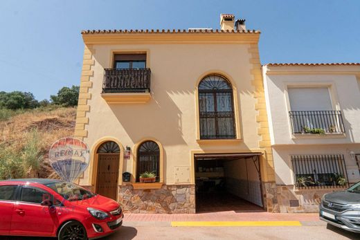 Luxury House for sale in Casabermeja, 689 000 €, Photo 2