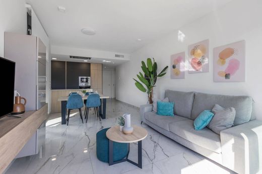 Luxury Apartment for sale in Playas de Orihuela, 495 000 €, Photo 7