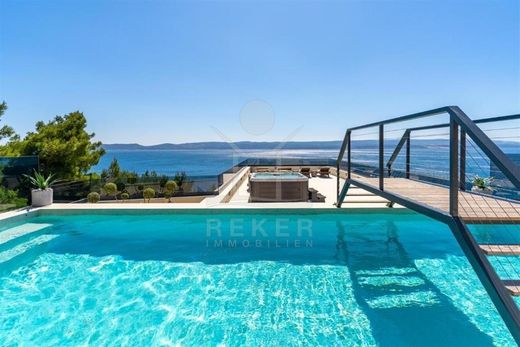 Maison de luxe à vendre à Omiš, 1 790 000 €, Photo 1