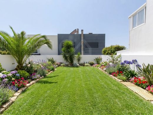 Maison de luxe à vendre à Cascais, 870 000 €, Photo 3