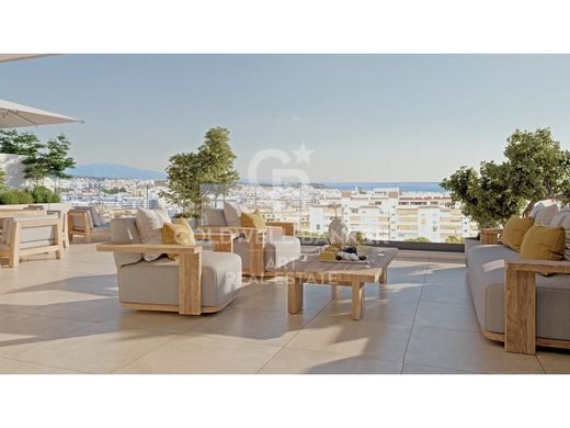 Appartement de luxe à vendre à Estepona, 640 000 €, Photo 3