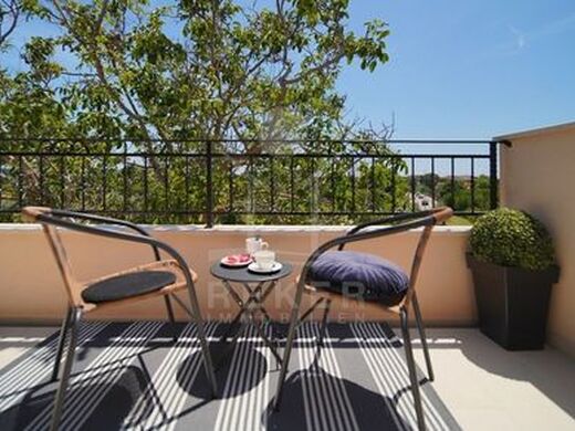 Luxury Apartment for sale in Rovinj, 375 000 €, Photo 4