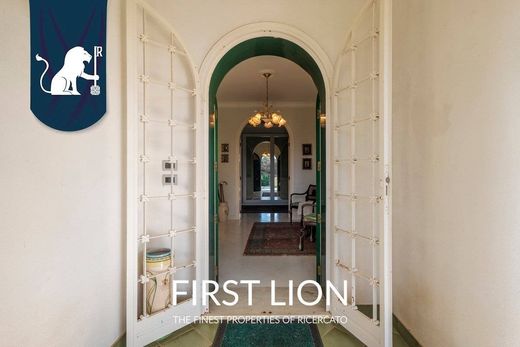 Luxury House for sale in Lecce, 550 000 €, Photo 4