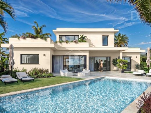 Luxury House for sale in Faro, 1 700 000 €, Photo 1