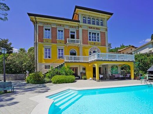 Luxury House for sale in Salò, 2 300 000 €, Photo 1