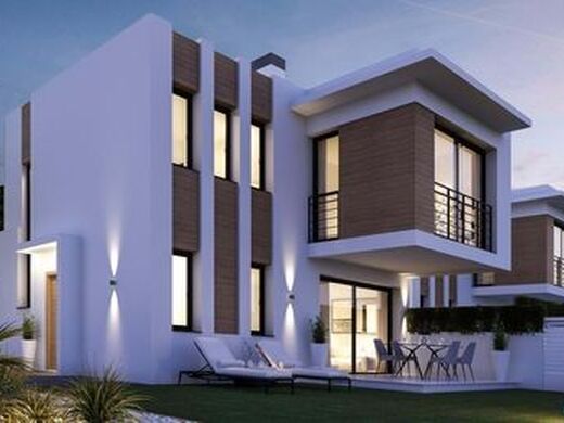 Luxury House for sale in Denia, 675 000 €, Photo 1