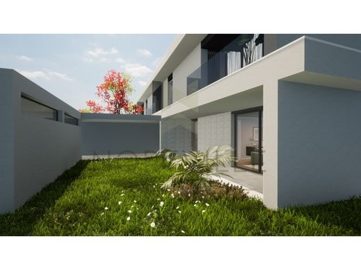 Luxury House for sale in Barcelos, 469 000 €, Photo 2