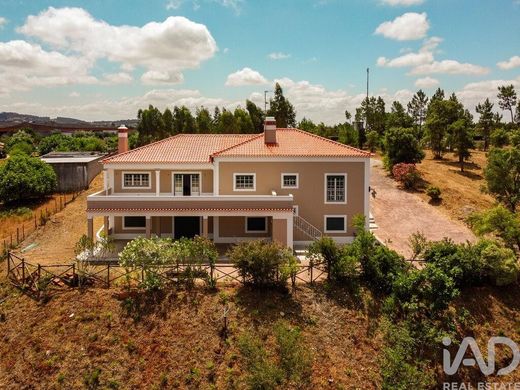 Maison de luxe à vendre à Martinchel, 500 000 €, Photo 3
