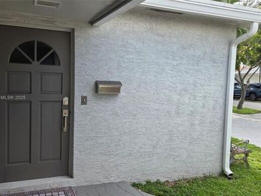 Luxury House for sale in Hollywood, 1 429 311 €, Photo 3