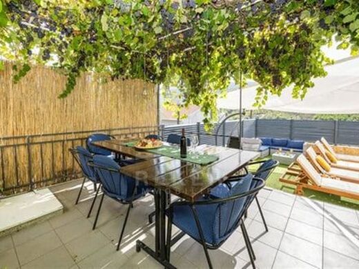 Maison de luxe à vendre à Omiš, 690 000 €, Photo 3
