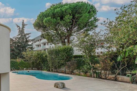 Maison de luxe à vendre à Bari, 1 300 000 €, Photo 4