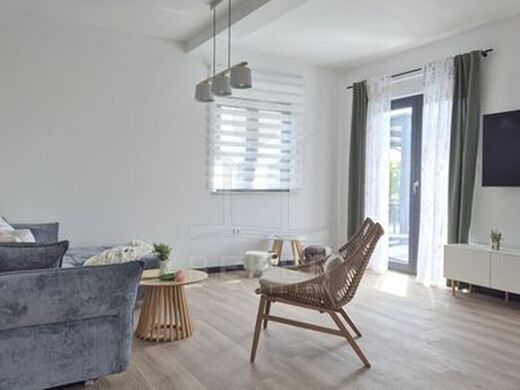 Maison de luxe à vendre à Porec, 650 000 €, Photo 7