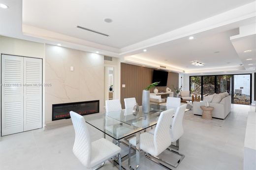 Luxury House for sale in Hollywood, 1 197 530 €, Photo 7